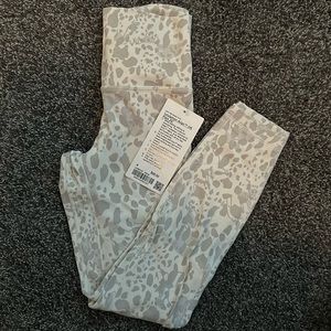 Lululemon Align 25 inch